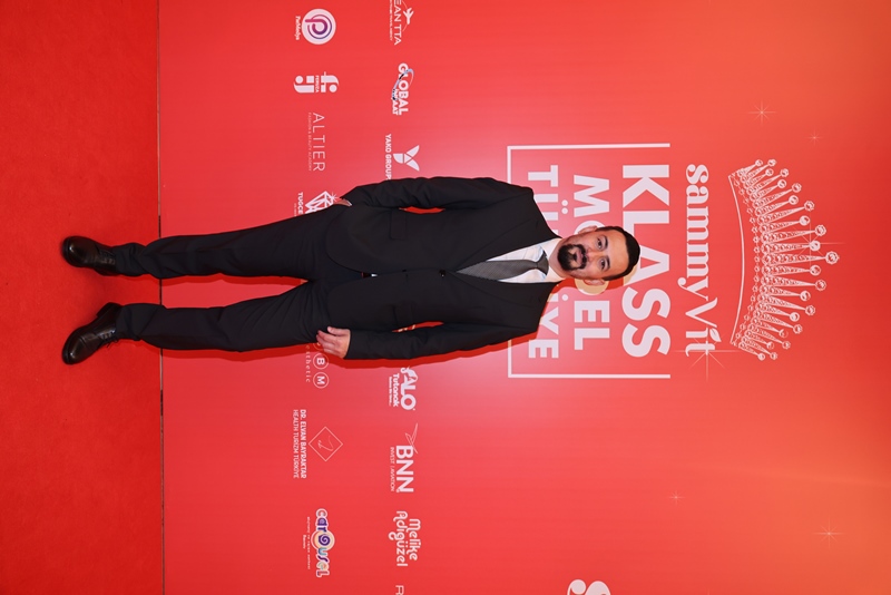 Sammyvit Klass Model Türkiye 2025 :  Ünlü �simler K�rm�z� Hal� ��kl���yla Oscar Gecesini Aratmad�